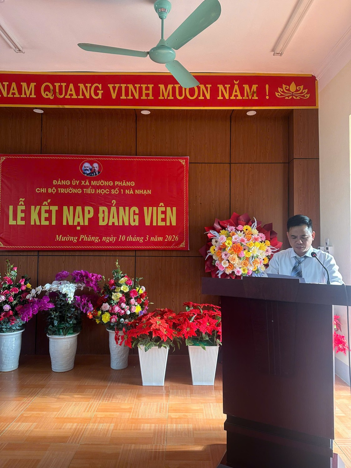 Sếp đọc