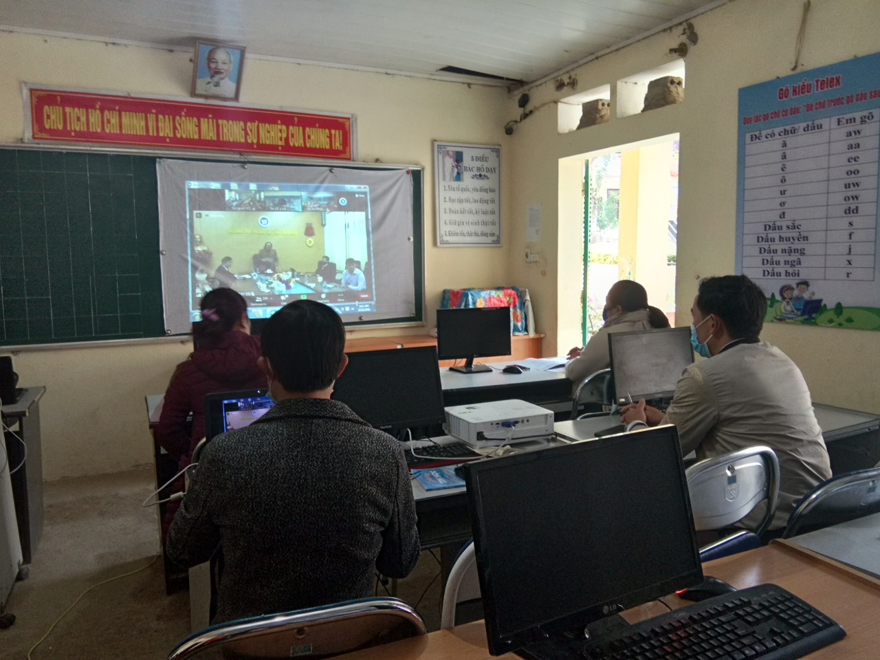 Tap huan GDĐP lop 1